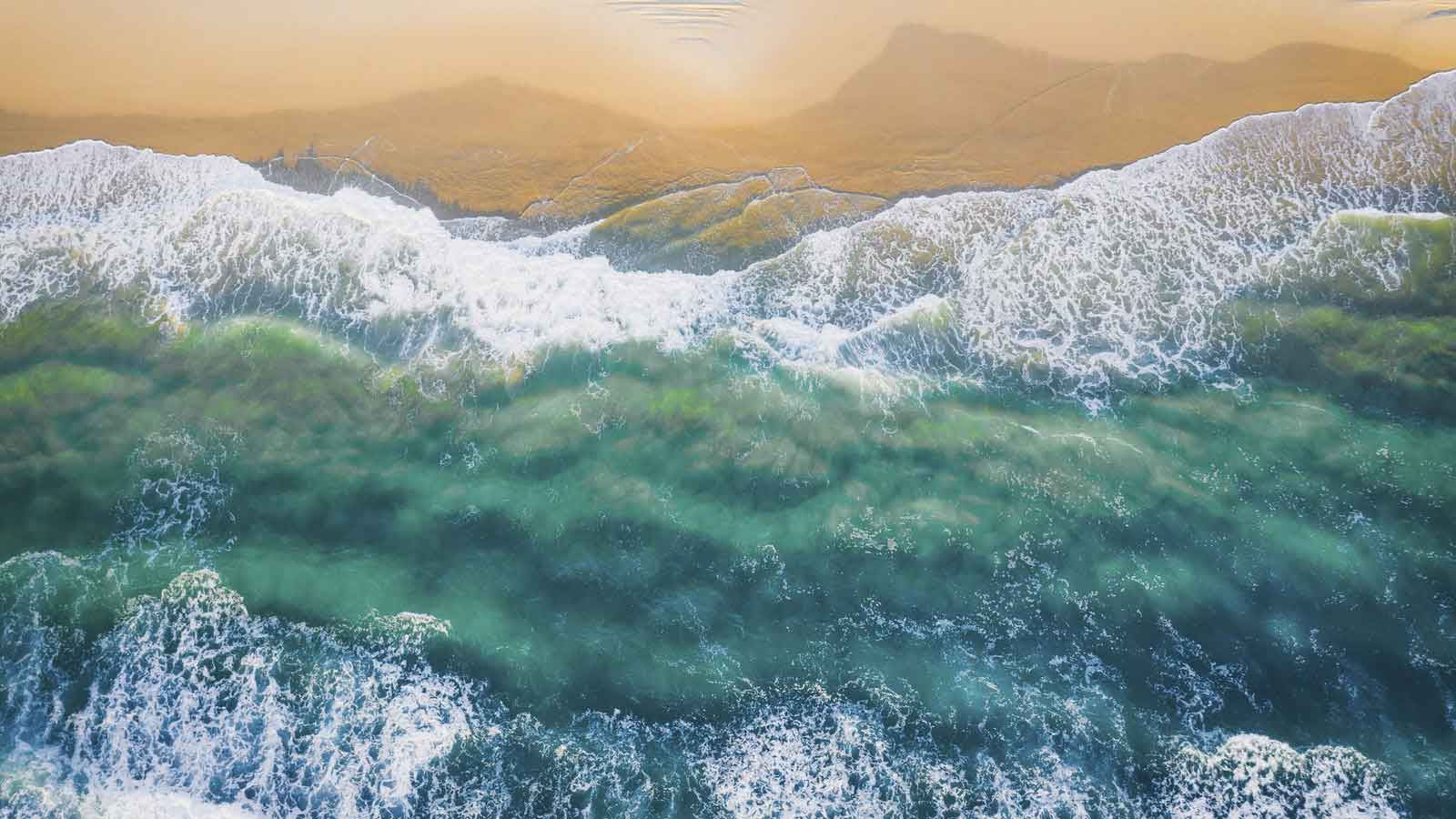 Waves on the shore - slider image