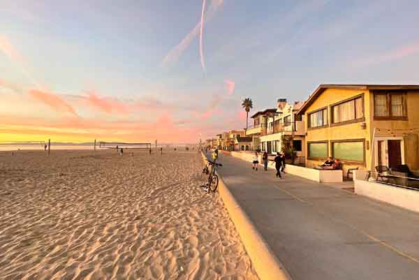 Hermosa Beach Strand Homes